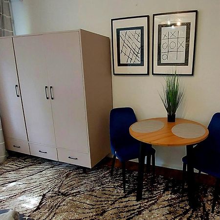 Warszawa Wola Pokoje Blisko Metra Zewnętrze zdjęcie